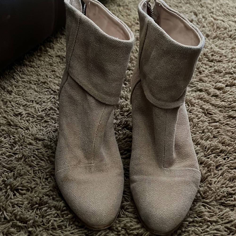 Rag & Bone Beige Canvas Booties. Barely Worn - He… - image 2